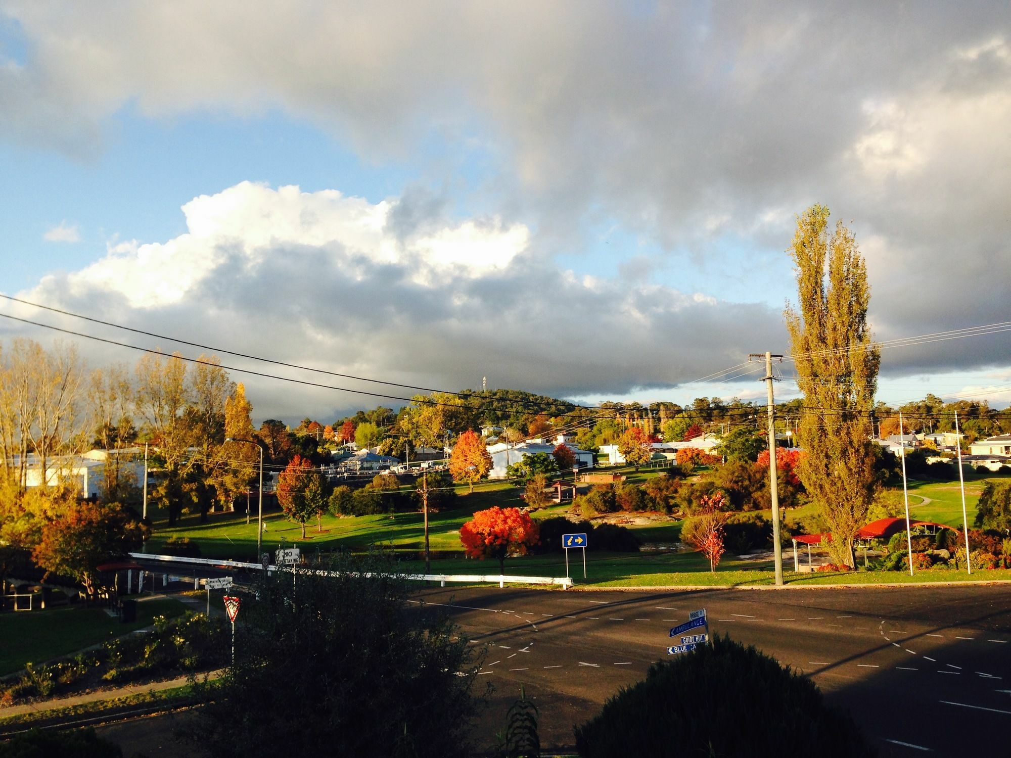 The Vines Motel & Cottages Stanthorpe Exterior photo